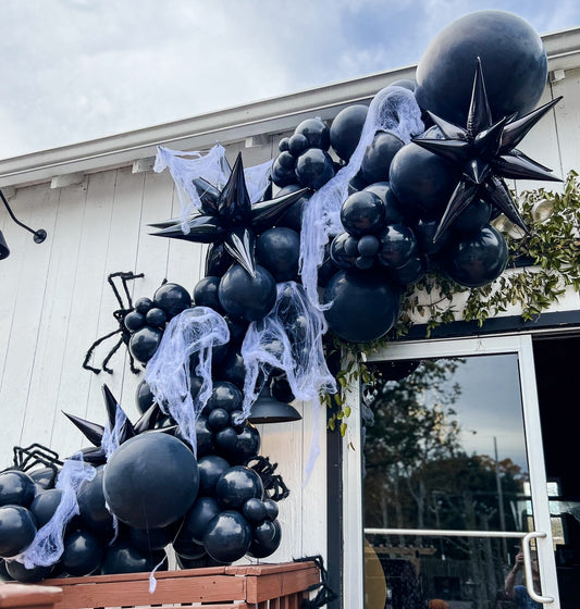 Black Monochrome Halloween Spooky Scary Professional Balloon Garland Arch Kit - Balloons And Accessories From A Pro Artist